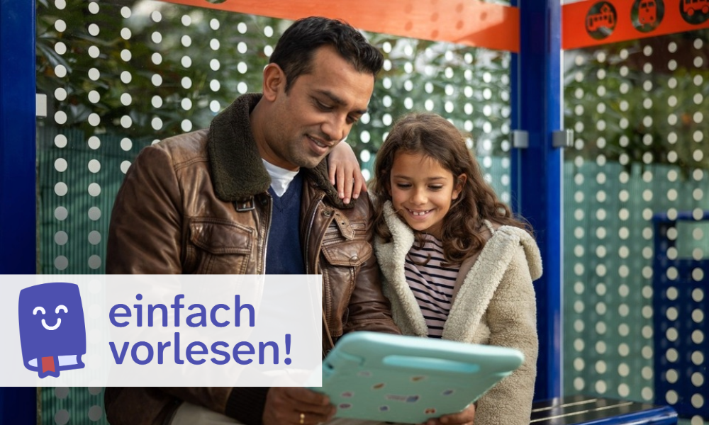 Vater und Tochter lesen gemeinsam auf einem Tablet, daneben das Logo „einfach vorlesen!“