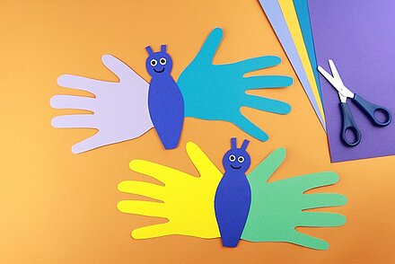 Aktionsidee "Hand-Schmetterlinge", Stiftung Lesen