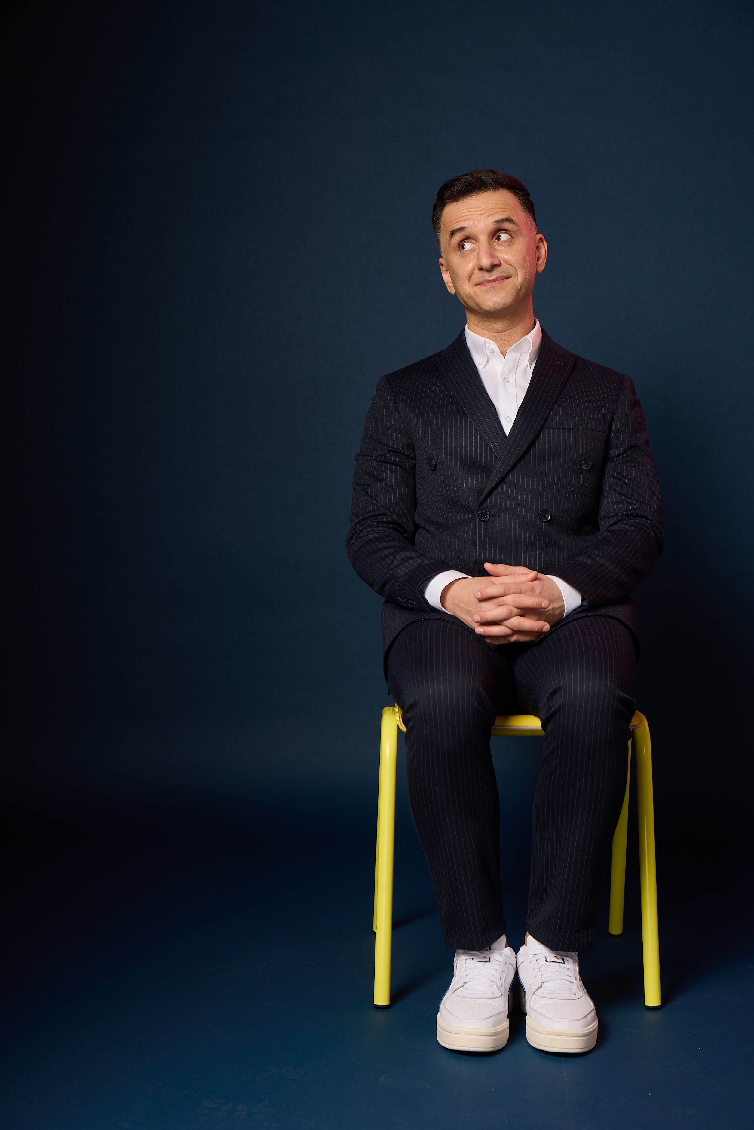 Foto von Lesebotschafter und Comedian Özcan Cosar